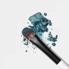E4 Eyeshadow Shader Brush